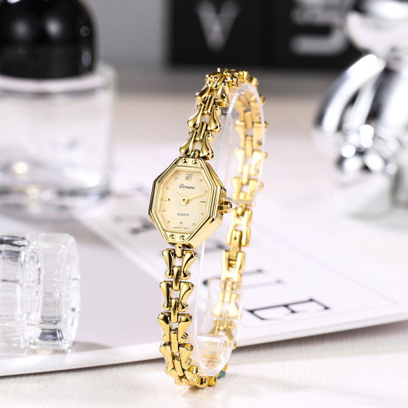 Mid-Ancient Bracelet Women's Watch Mini Small Exquisite Gold Retro Watch